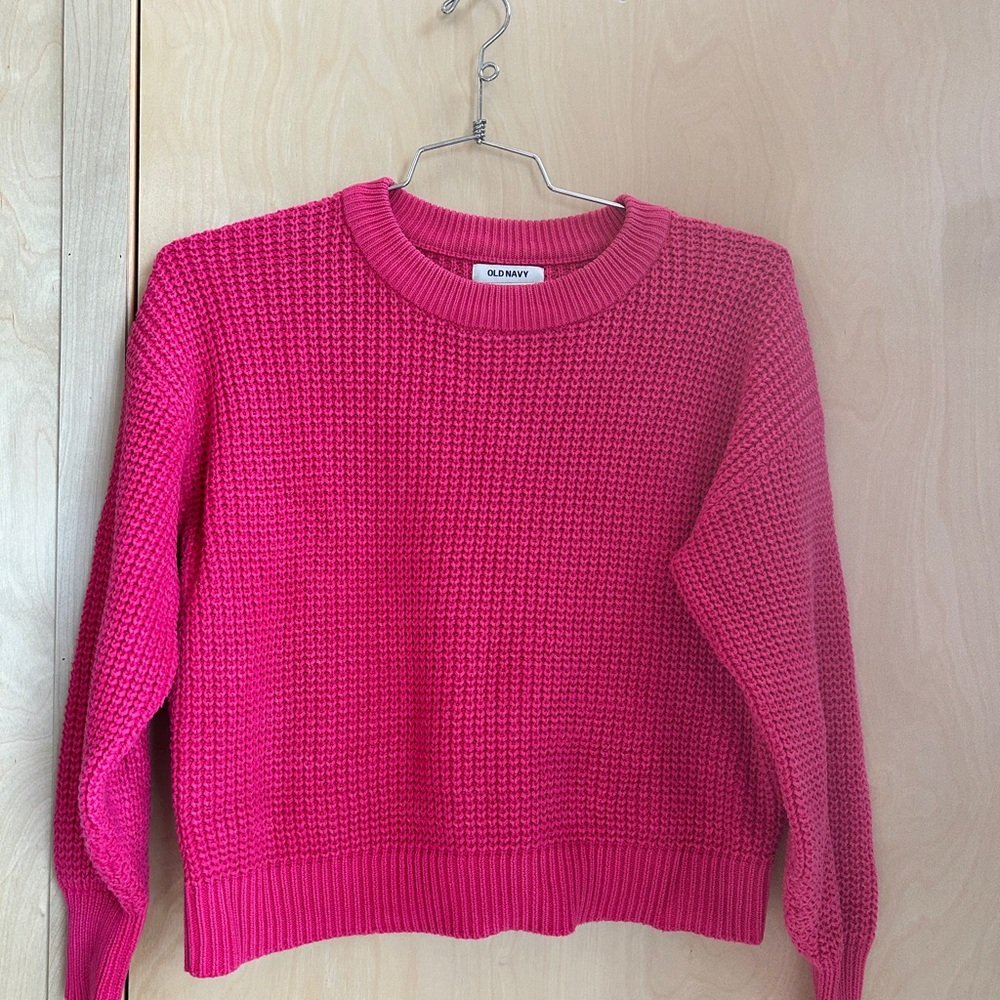 Old Navy Women's Bright Pink Crew Neck Sweater